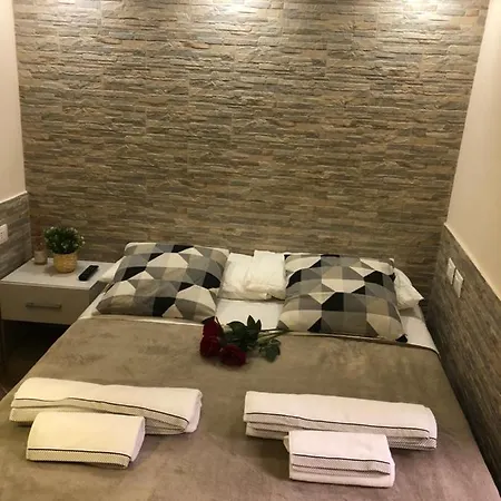 Arco Di Parma Centro Apartamento