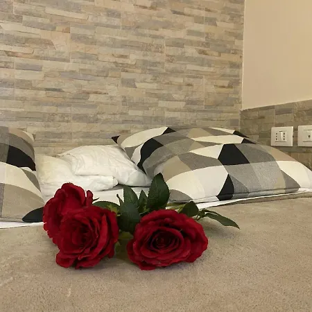 Arco Di Parma Centro Daire Roma