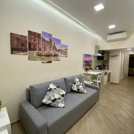 Arco Di Parma Centro *