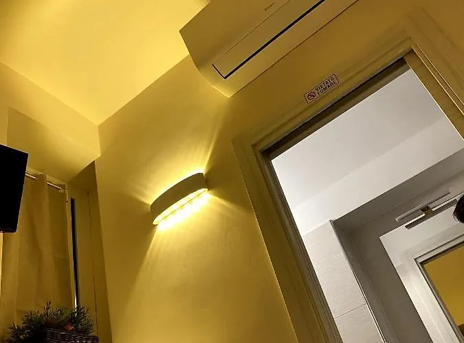 Arco Di Parma Centro * Ρώμη